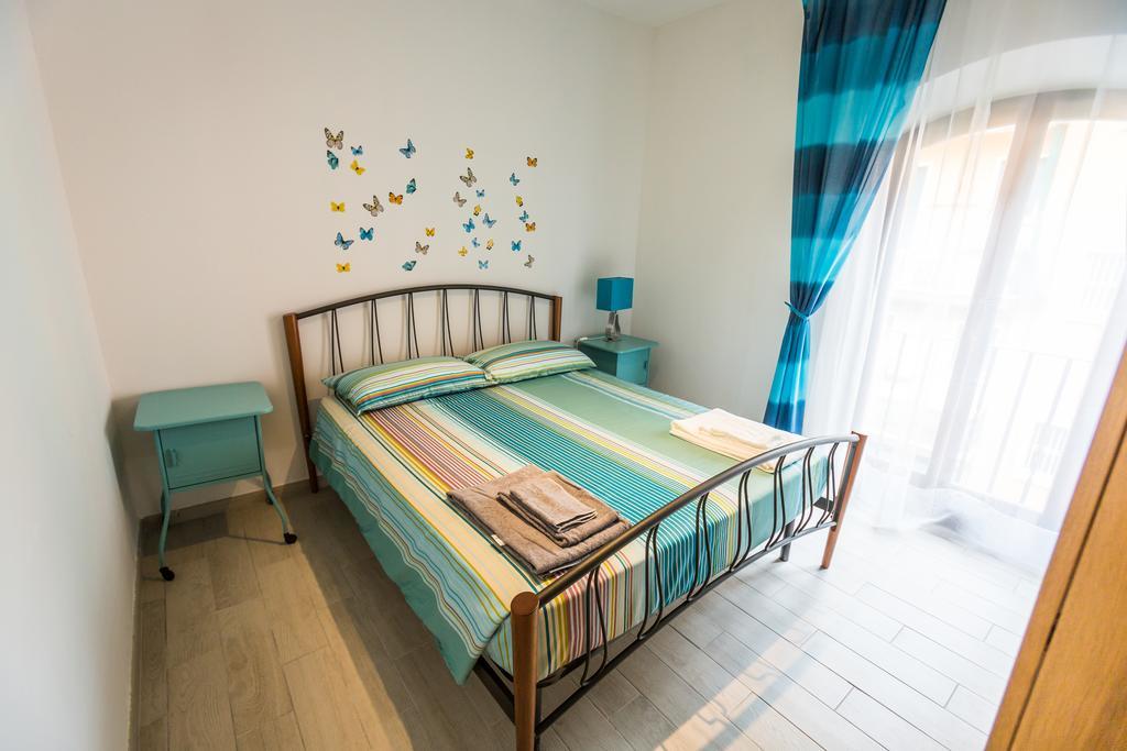 Bologna Butterfly Apartment Lippo Екстер'єр фото