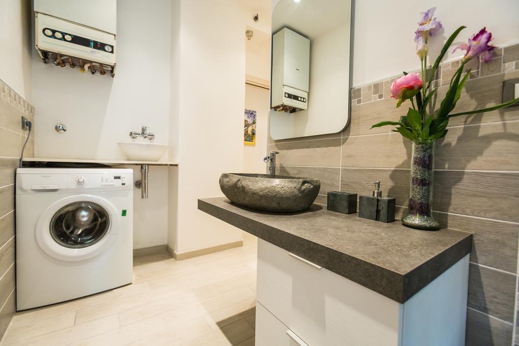 Bologna Butterfly Apartment Lippo Екстер'єр фото