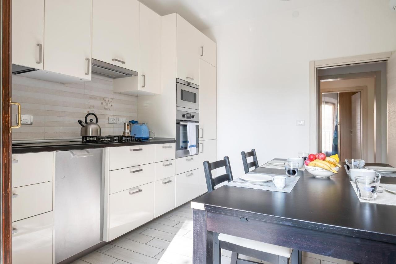 Bologna Butterfly Apartment Lippo Екстер'єр фото